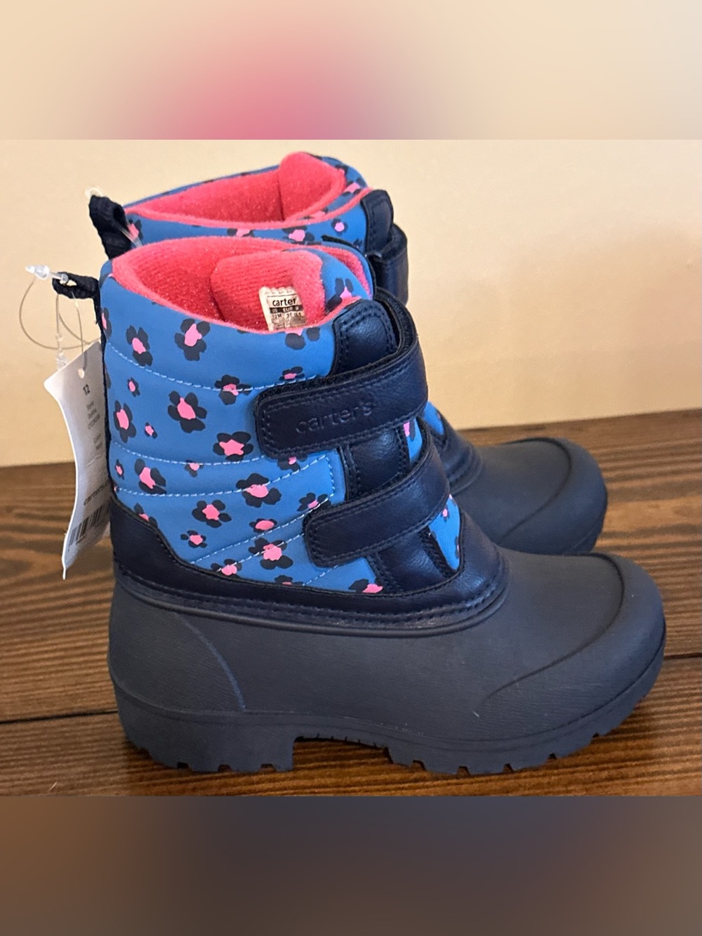 🌸 NWT Carter’s Deltha Winter Boots – Size 12 Toddler Girls 🌸